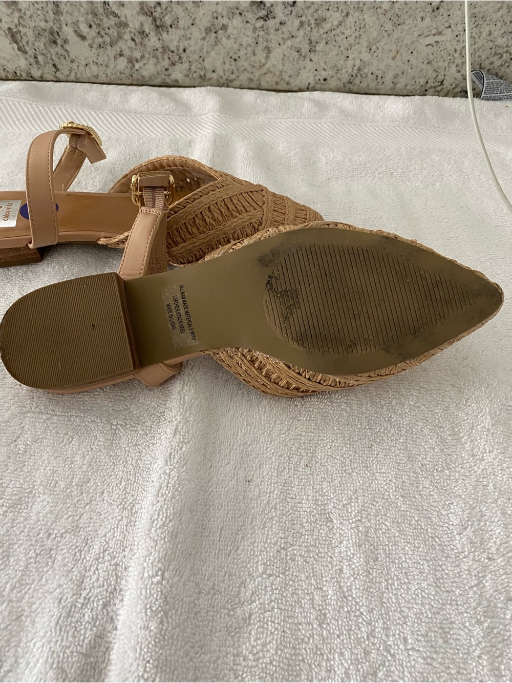 WORN ONCE Dolce Vita Tan Braided Pointed-Toe Flats SZ 8-1/2 - Picture 4 of 4